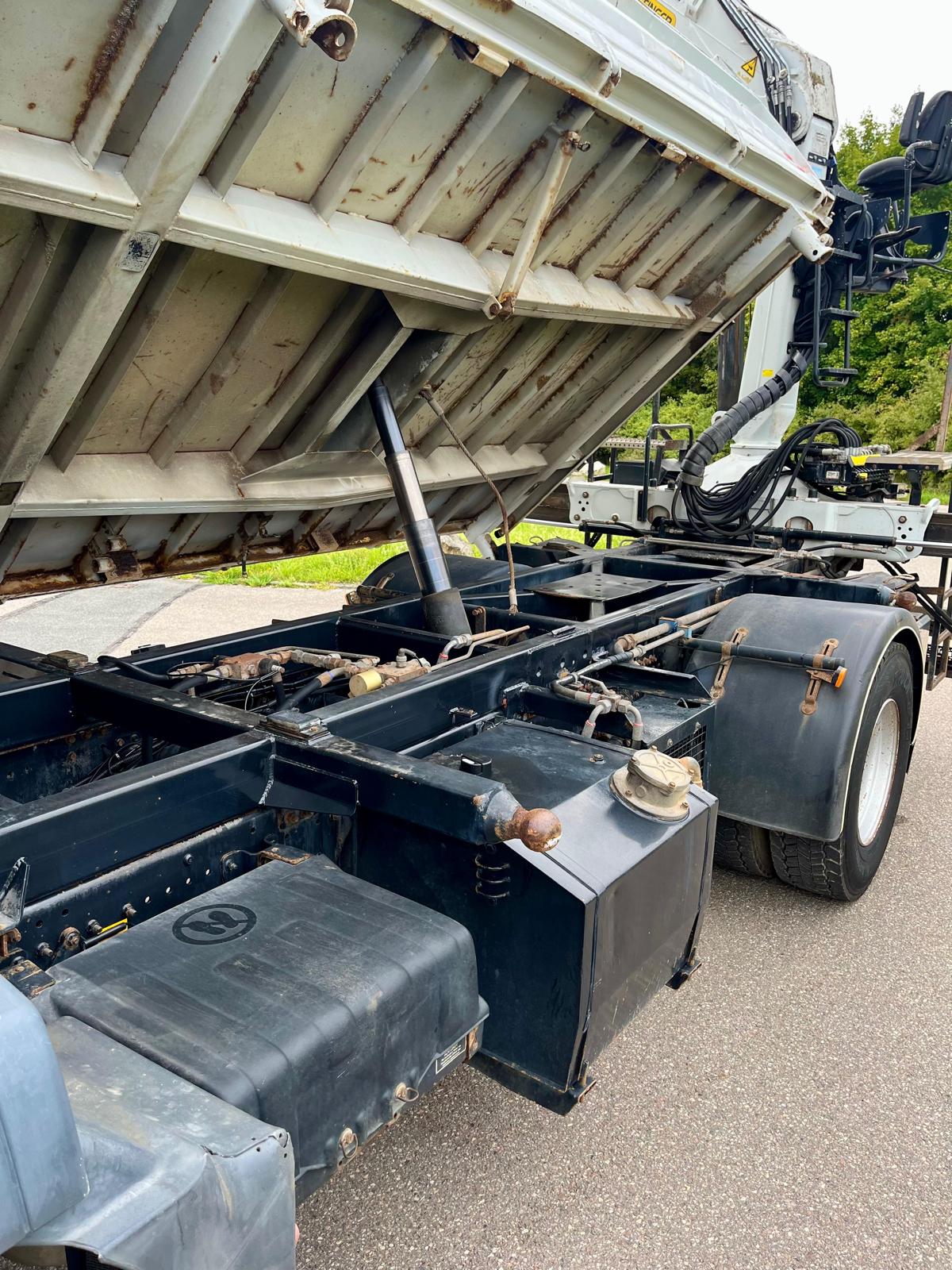 Gebraucht MAN TGM 18.280 mit Palfinger Kran, Funk, Greifer