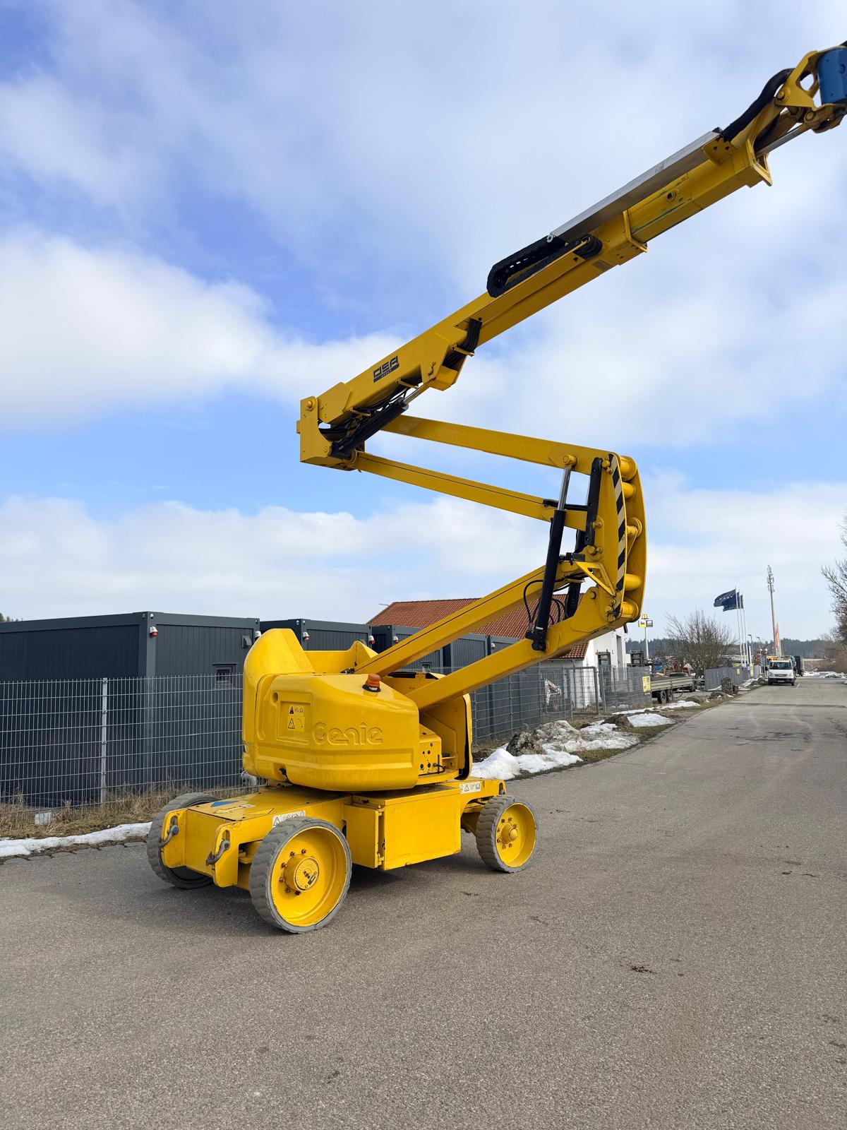 Gebraucht Genie Z-40/23N RJ**12,3 m Arbeitshöhe