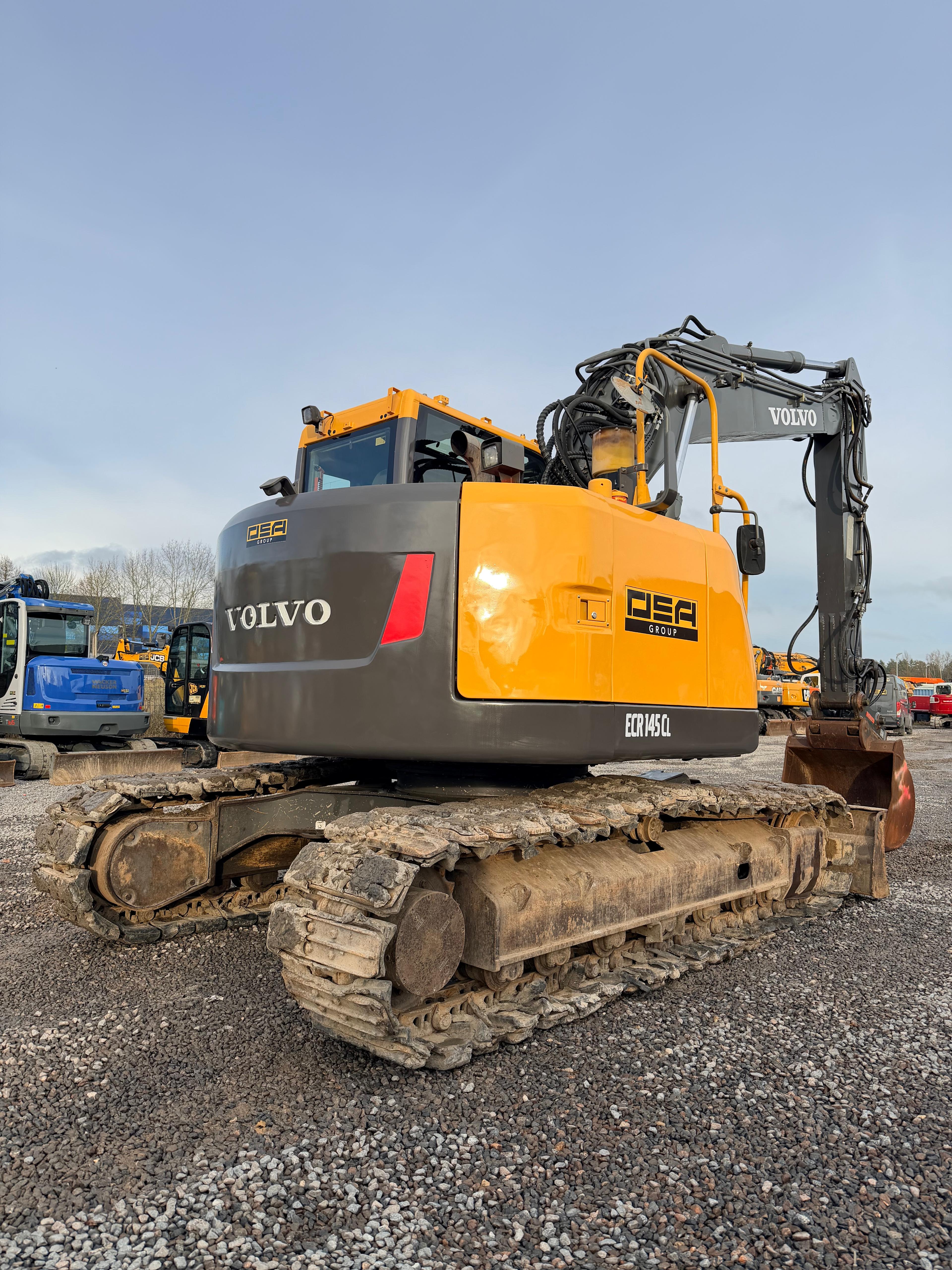 Gebraucht Volvo ECR145CL**OilQuick70/55**Tieflöffel