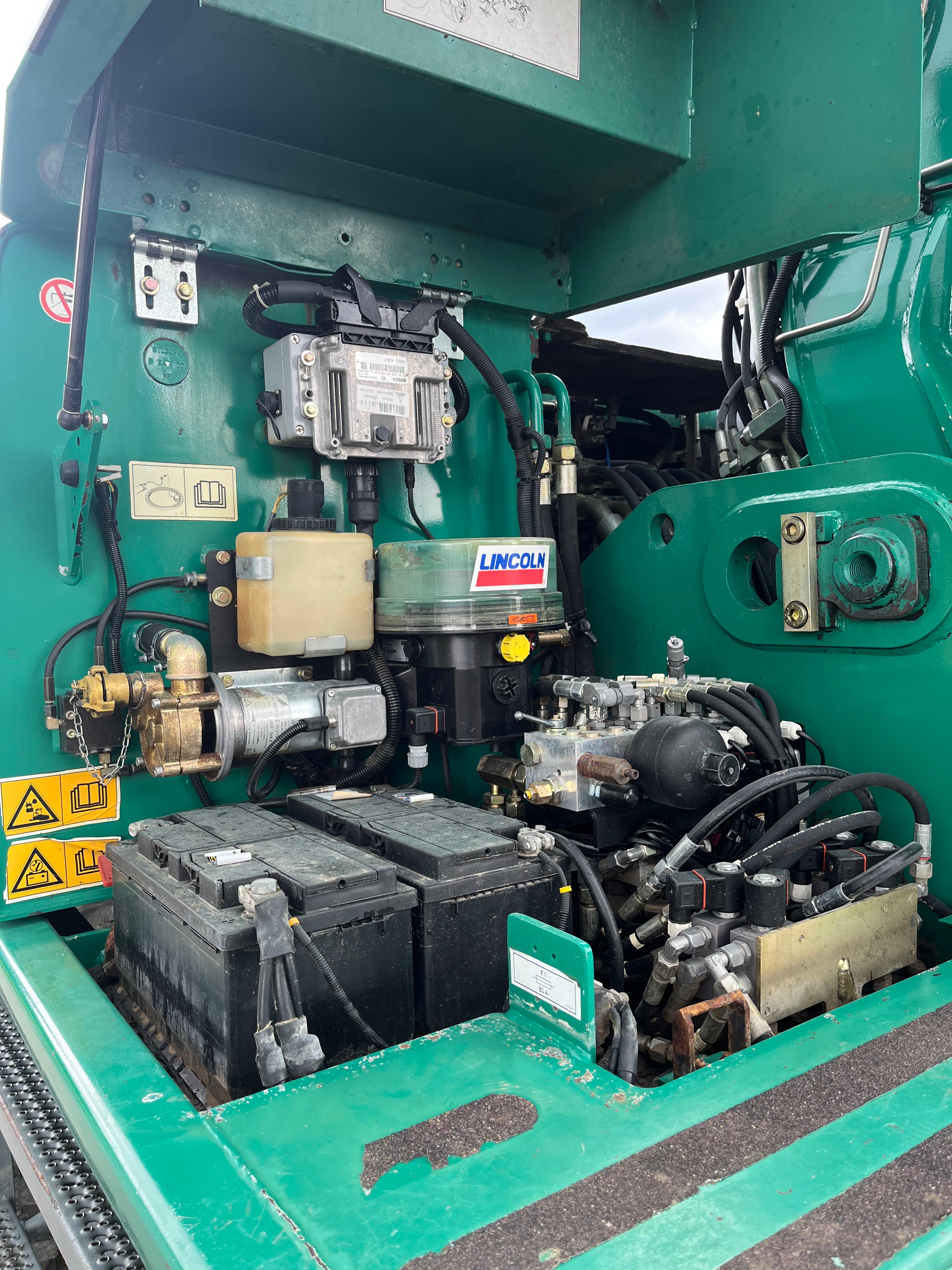 Gebraucht Terex TW 160 mit Oilquick OQ70, Tieflöffel