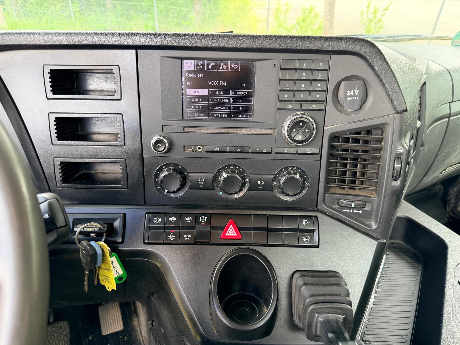 Gebraucht Mercedes-Benz Arocs 1830 4x4**88.989 km**