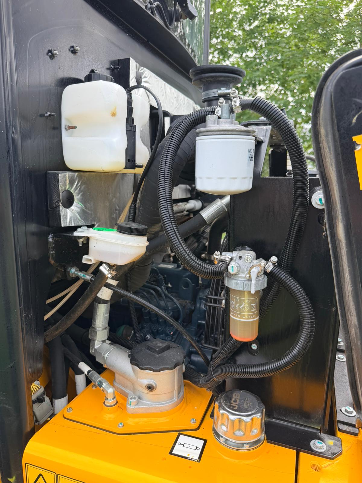 Gebraucht JCB 403**611 h**Schaufel und Palattengabel