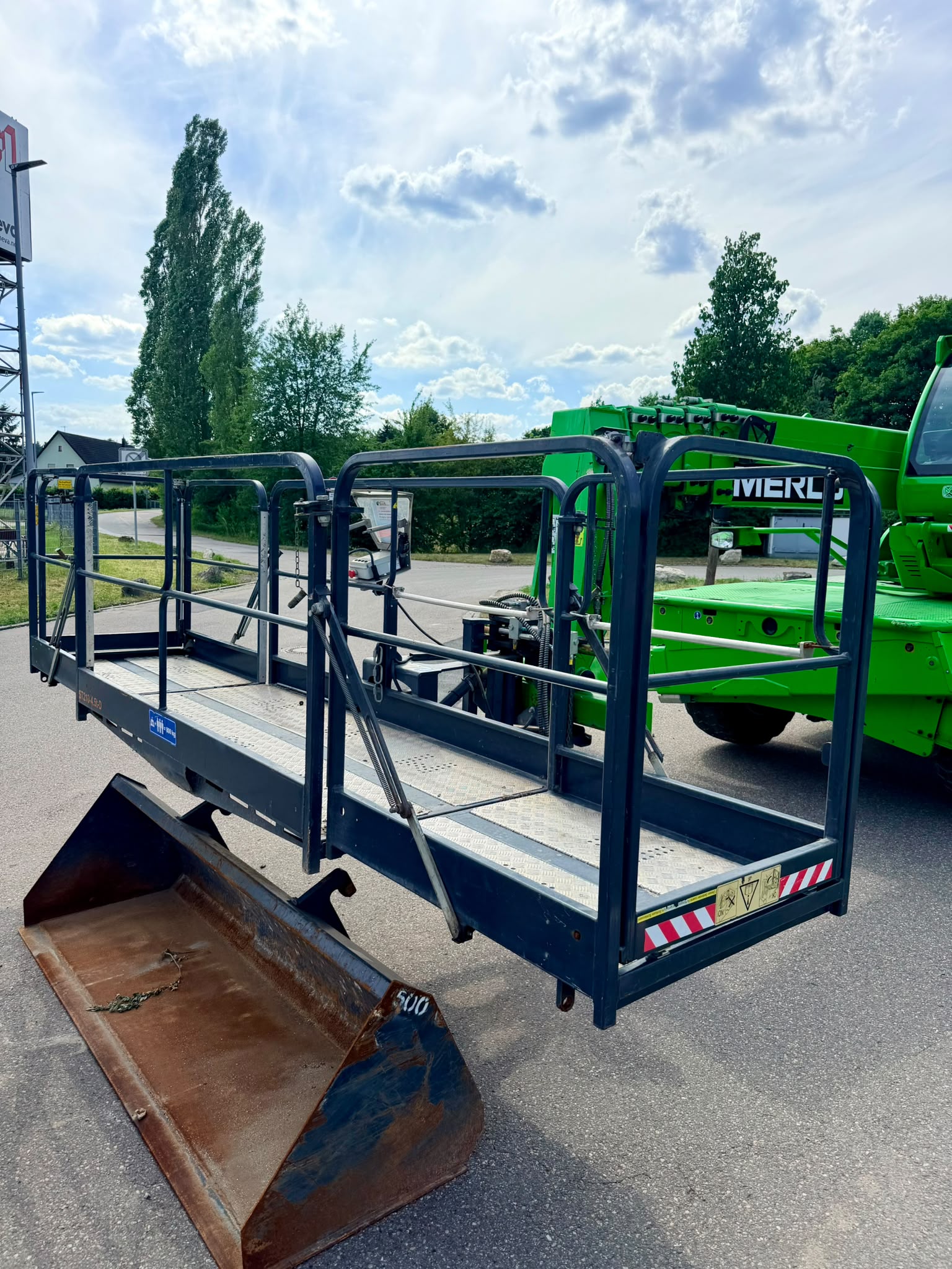 Gebraucht Merlo P50.30 S Plus**1.784 h**30 m**Seilwinde, Korb