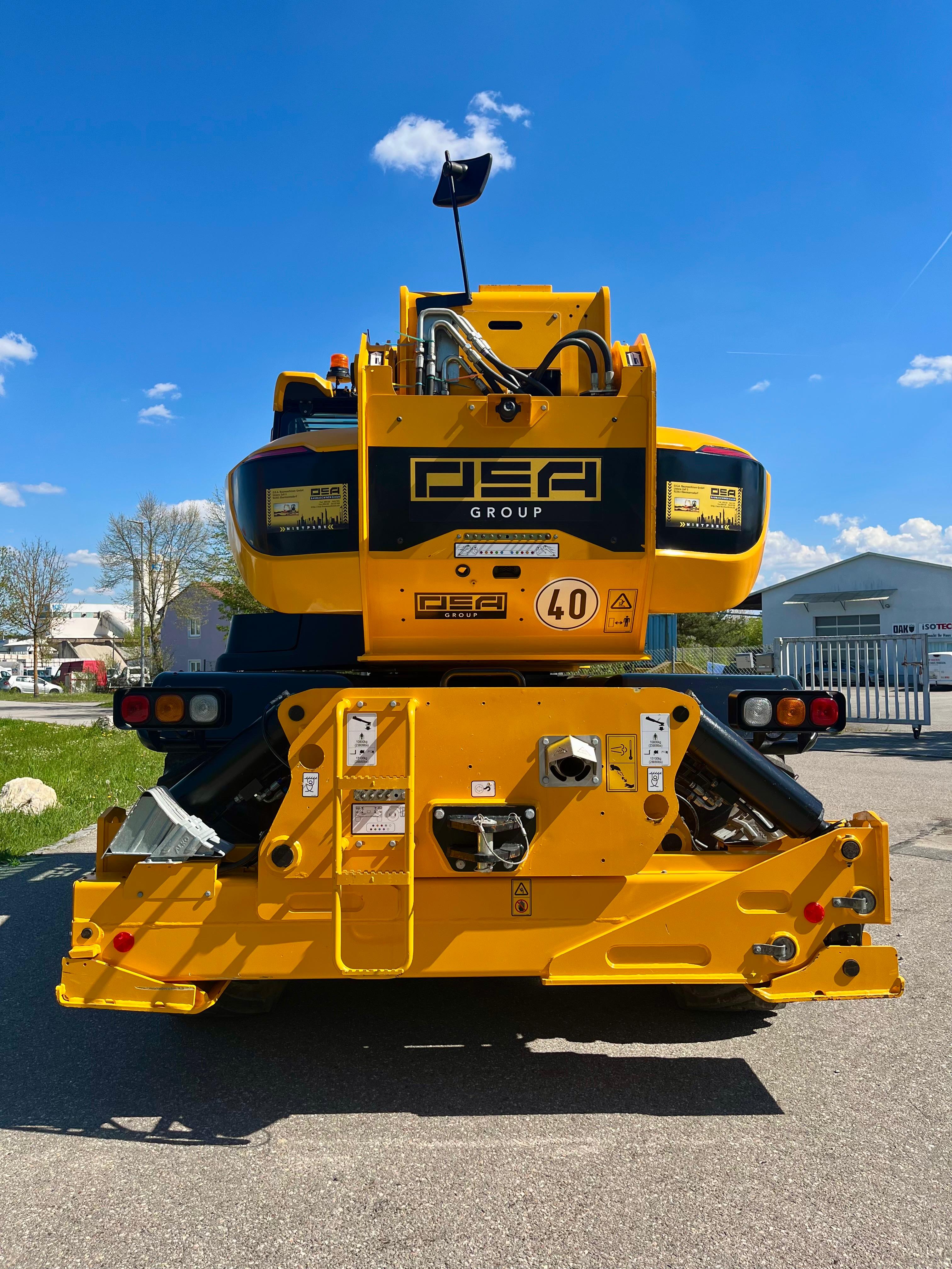 Gebraucht Teleskoplader JCB RTH555P 210 R Roto *Vorführer* mit Korb, Gabel