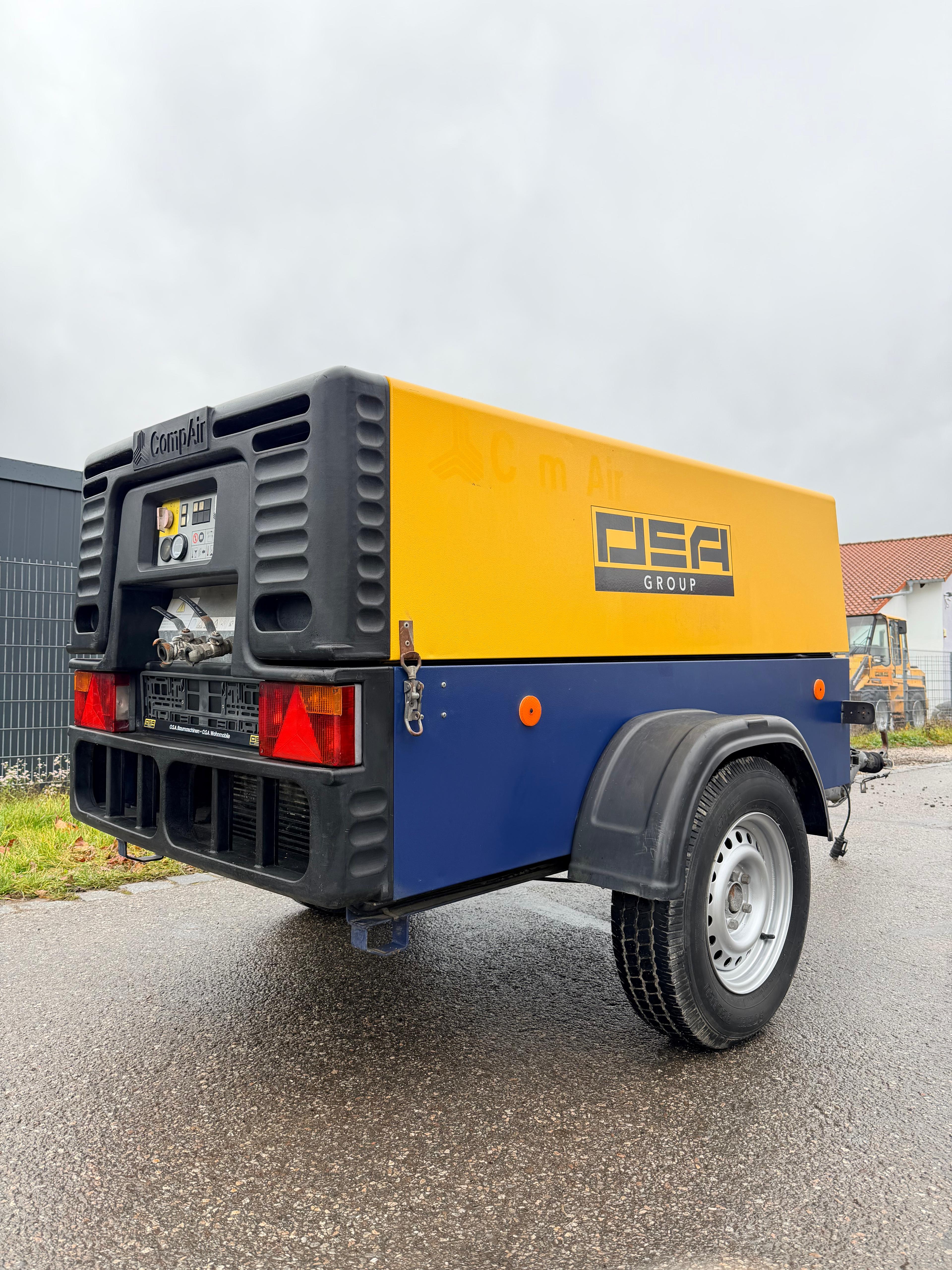 Gebraucht Kompressor mit Aggregat CompAir DLT0703