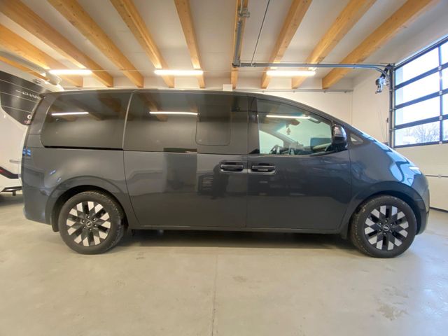 Gebraucht Hyundai Staria Signature 4WD**2 Jahre Garantie**