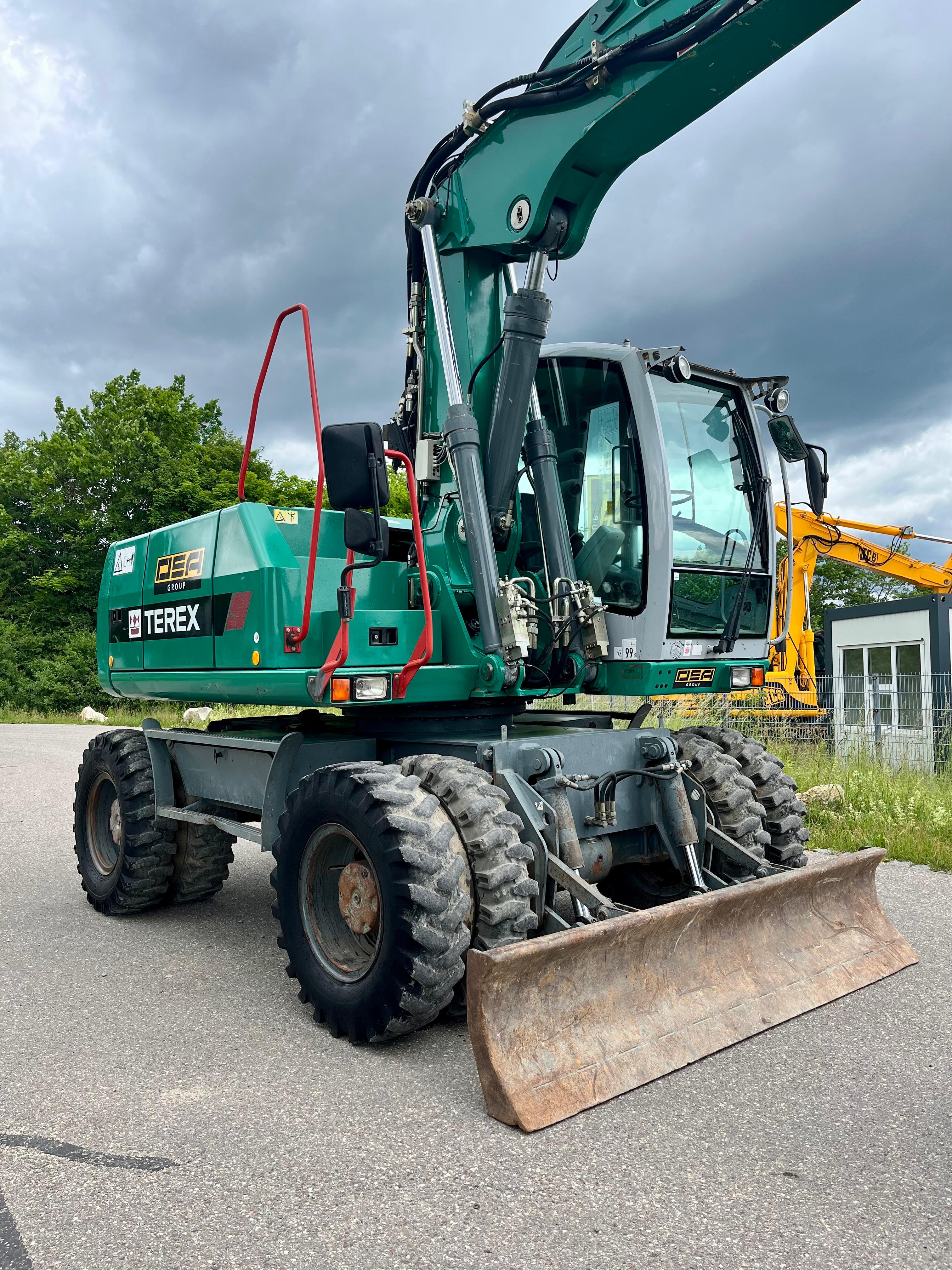 Gebraucht Terex TW 160 mit Oilquick OQ70, Tieflöffel