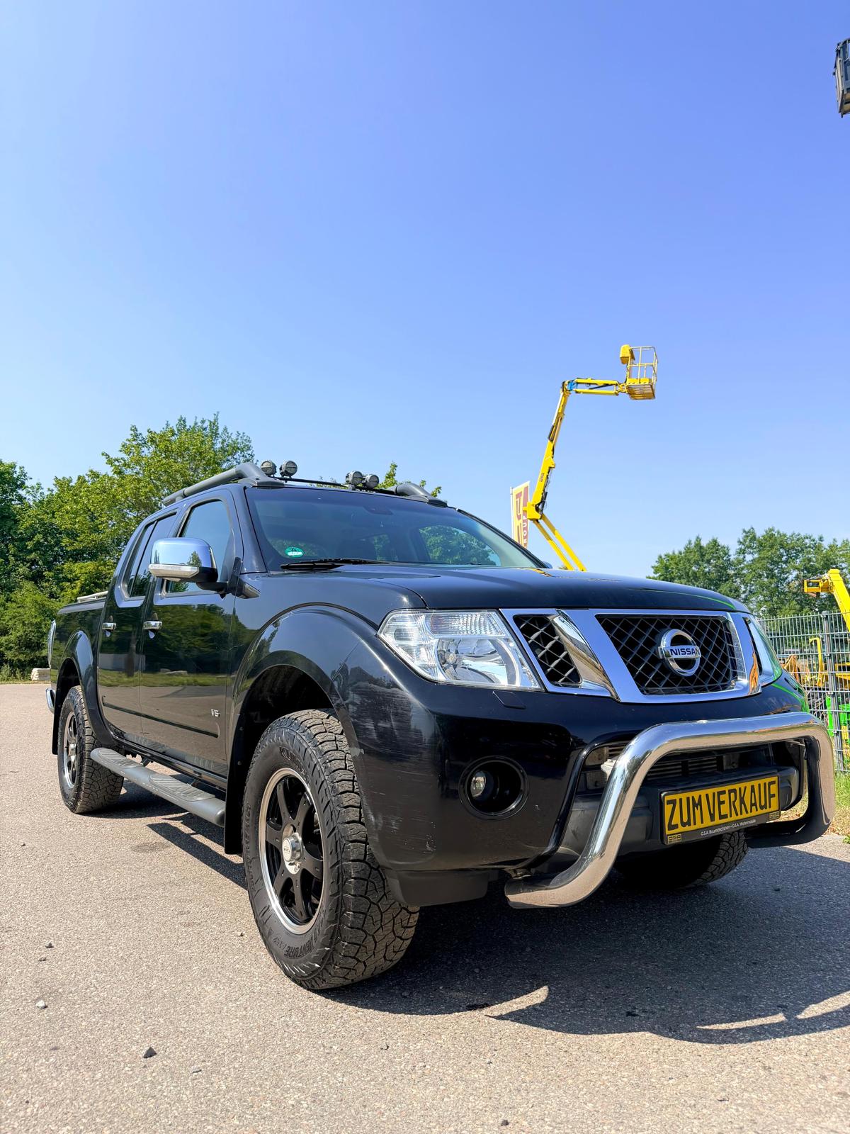 Gebraucht Nissan Navara Pickup Double Cab LE V6 4X4