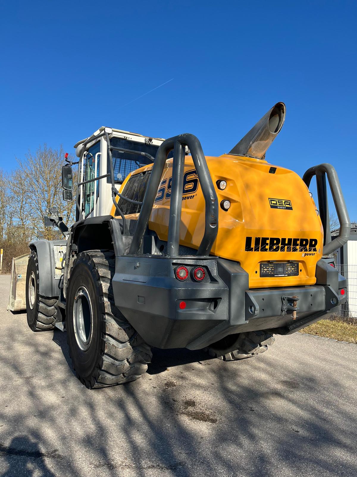 Gebraucht Liebherr L556 X-Power *5.040 h* inkl. Schaufel und Gabel