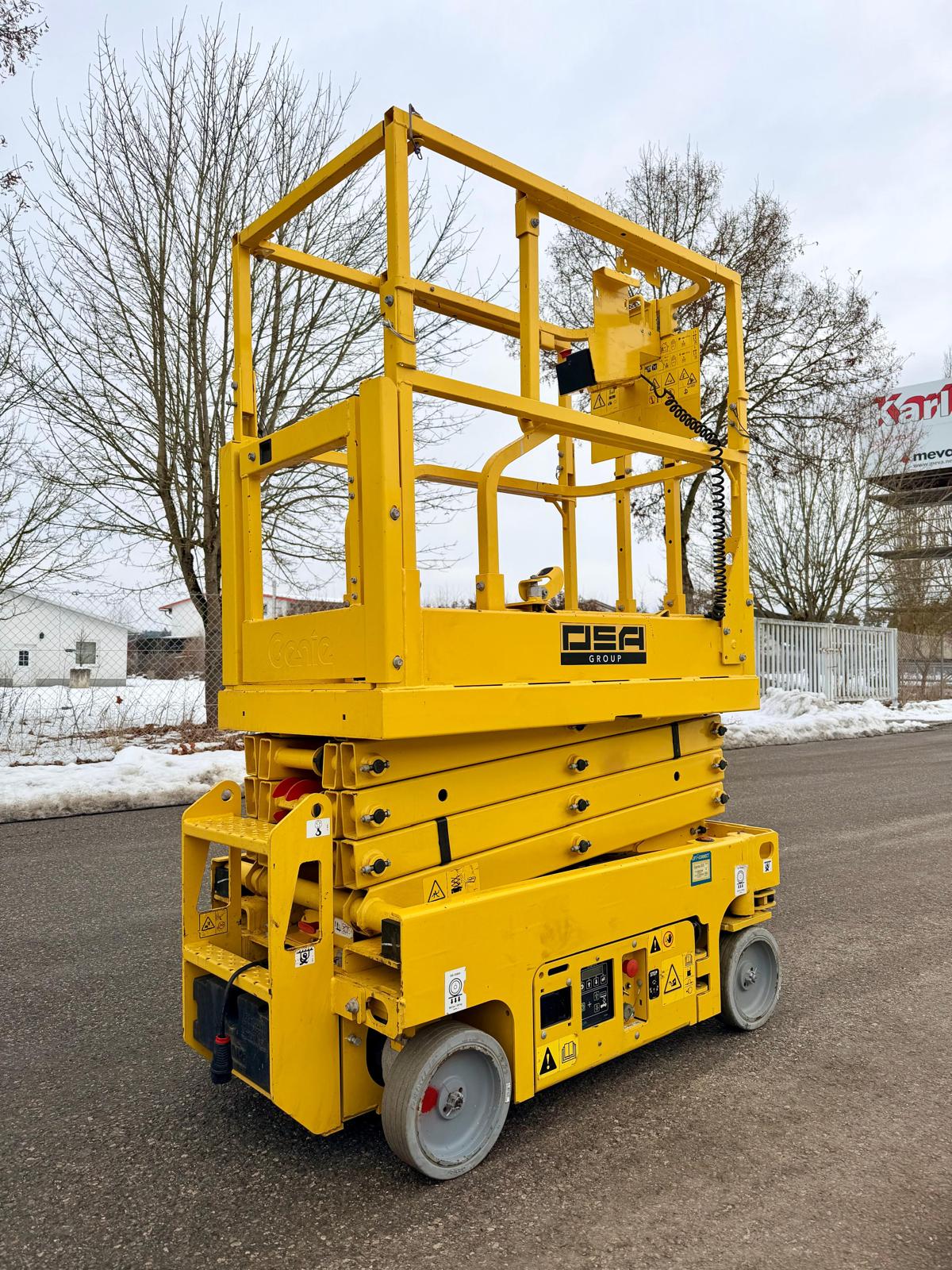 Gebraucht Genie GS1330m**220 h**Baujahr: 2020**5,9 m Arbeitshöhe