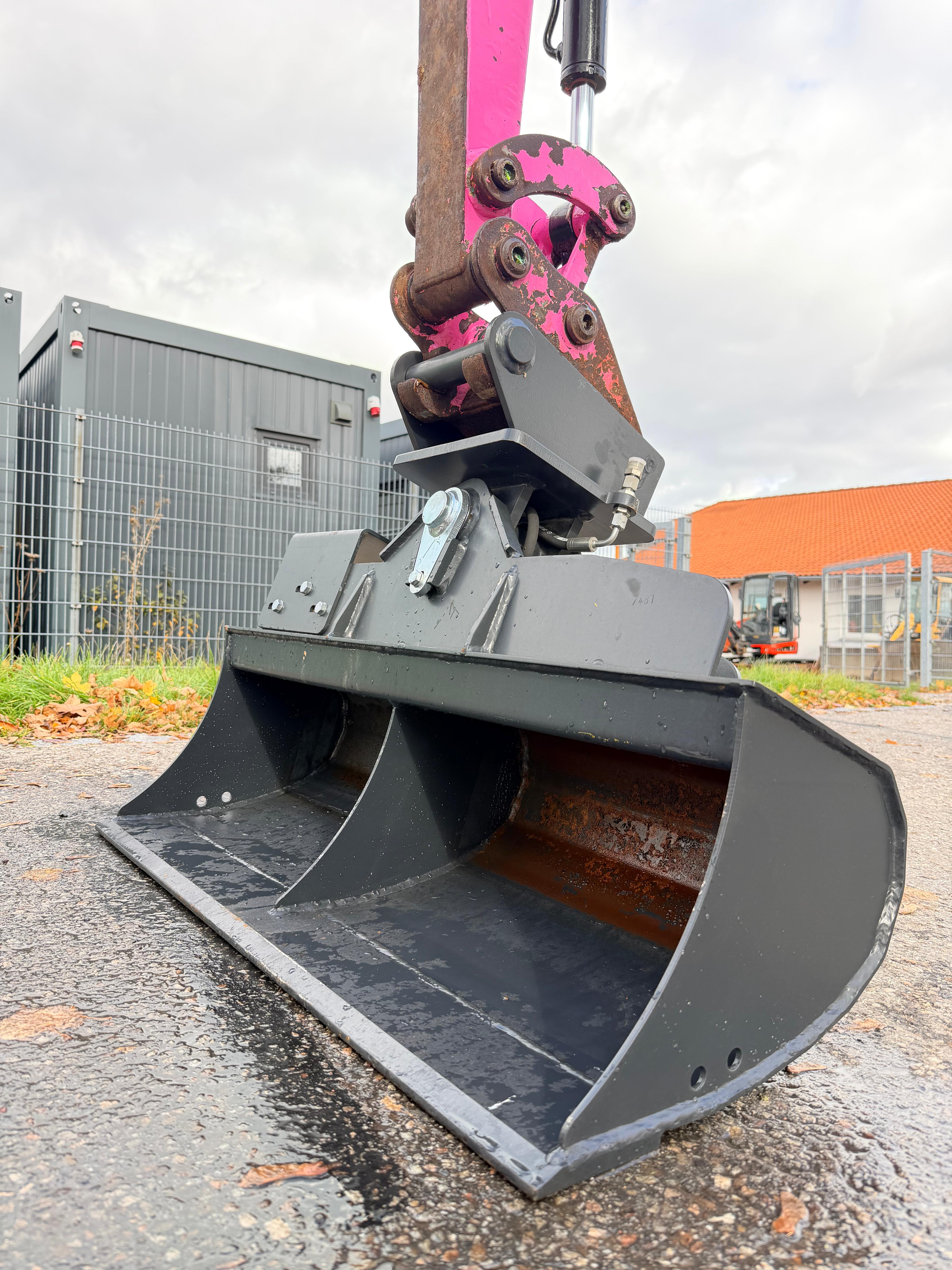 Gebraucht HITACHI Zaxis 18 inkl. Humusschaufel