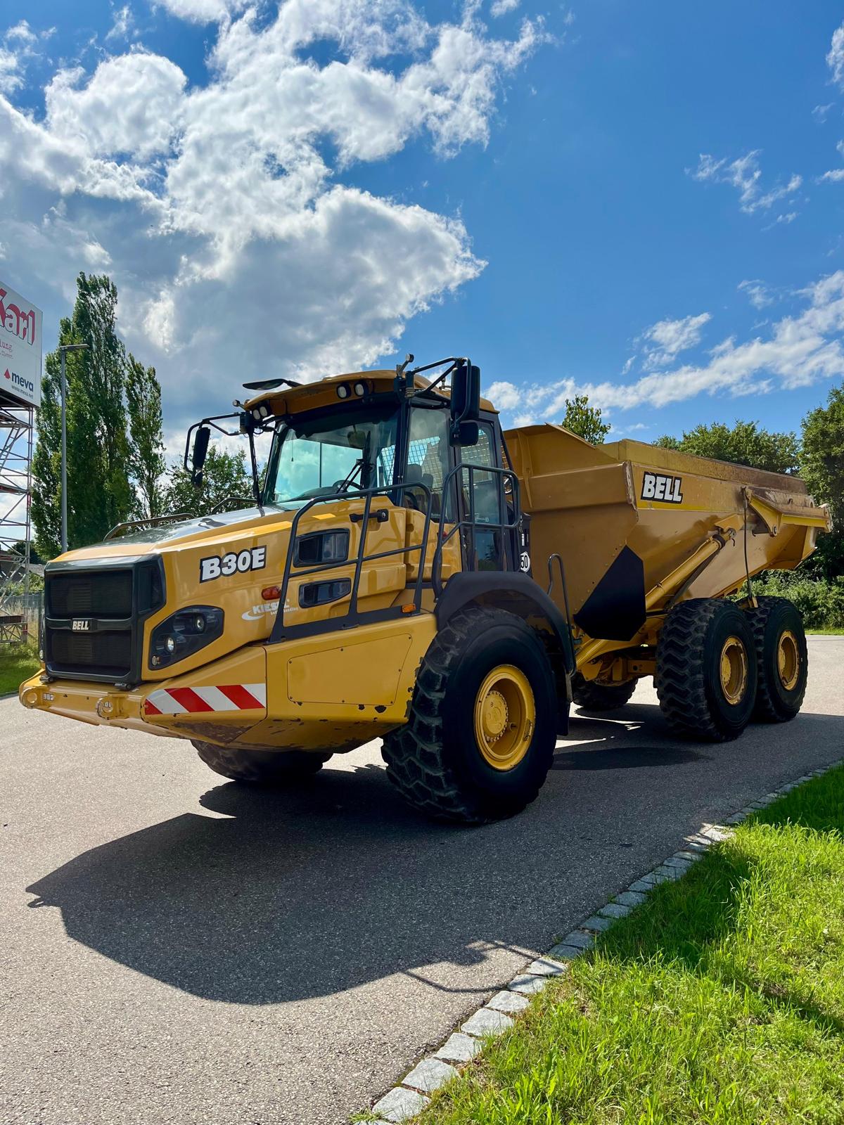 Gebraucht Bell B30E**2017**ZSA**guter Zustand!