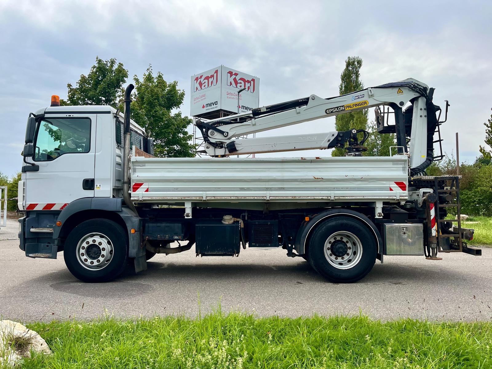 Gebraucht MAN TGM 18.280 mit Palfinger Kran, Funk, Greifer