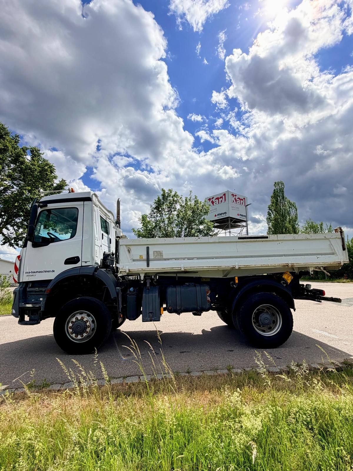 Gebraucht Mercedes-Benz Arocs 1830 4x4**88.989 km**