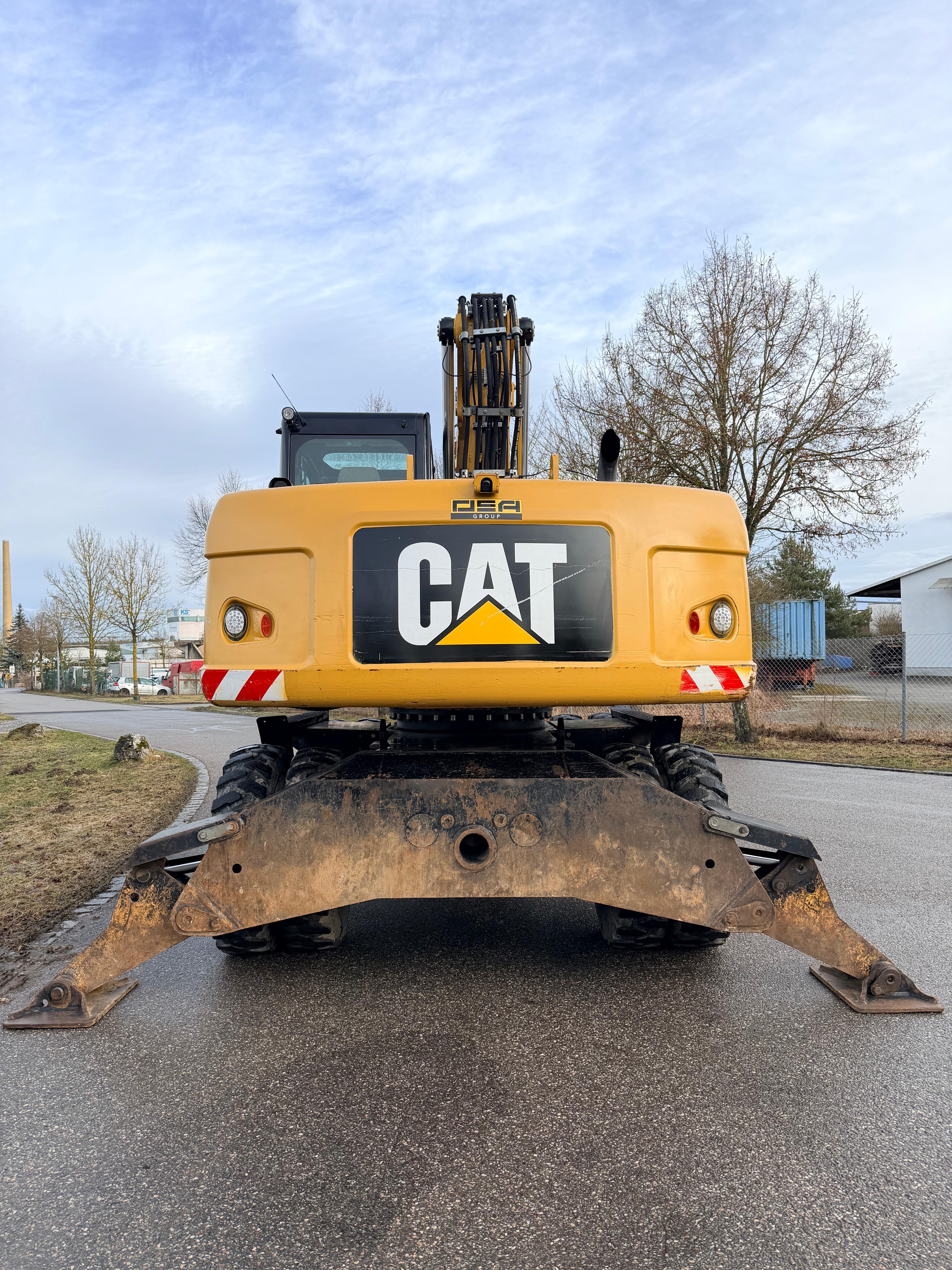 Gebraucht CAT M316D inkl. Schild und Pratzen**Tieflöffel**