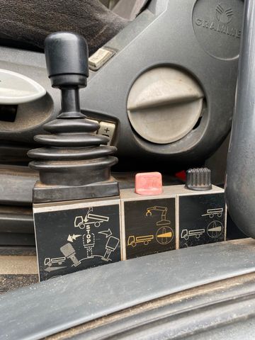 Używane MAN TGS 18-310 4x4 mit Palfinger Kran