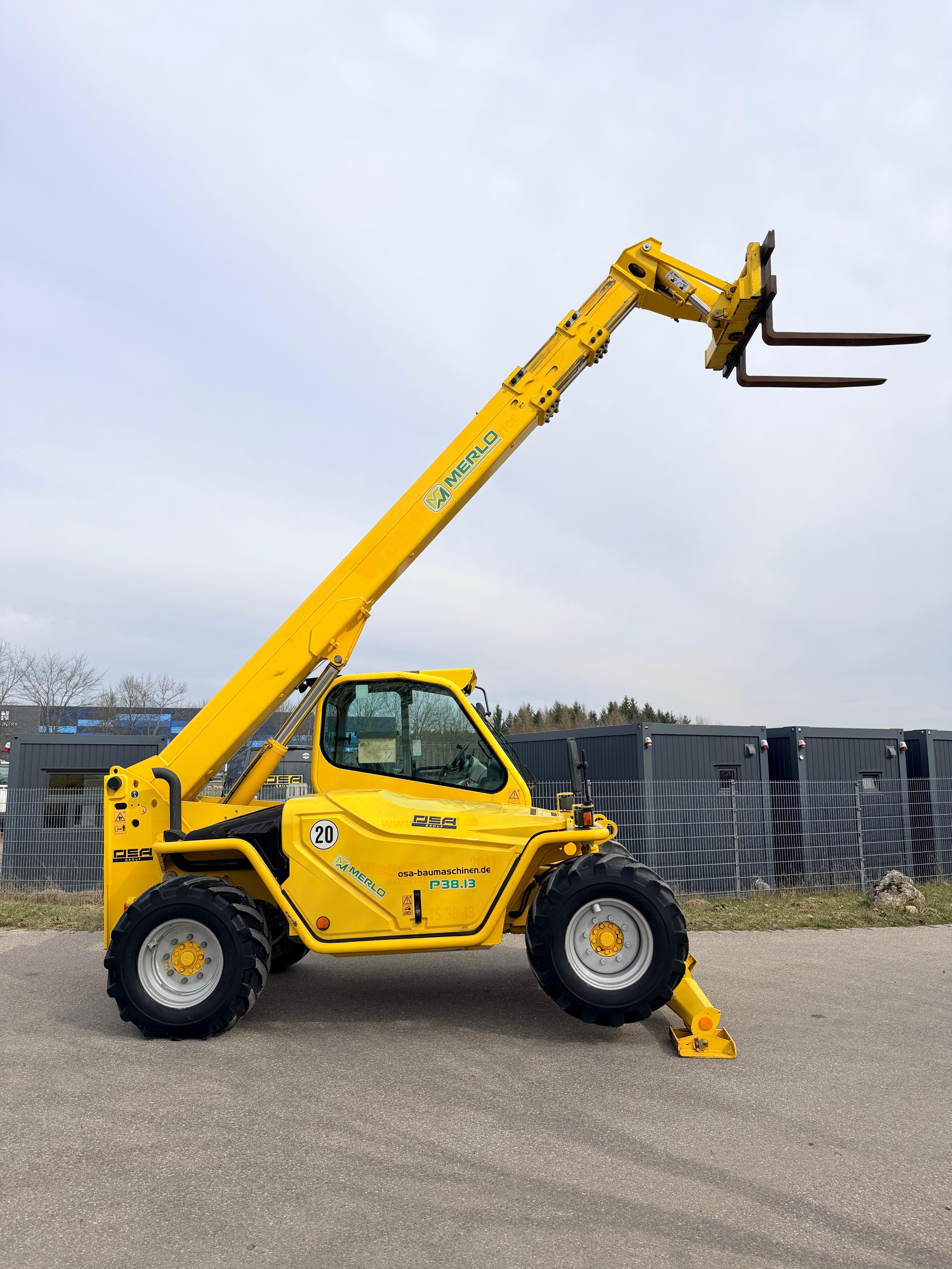 Gebraucht Merlo P38.13**2.944 h**13 m**Niveauregulierung