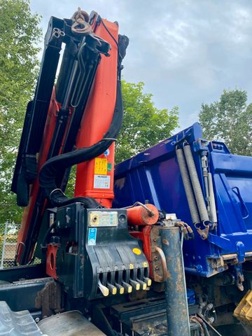 Używane MAN TGS 18-310 4x4 mit Palfinger Kran