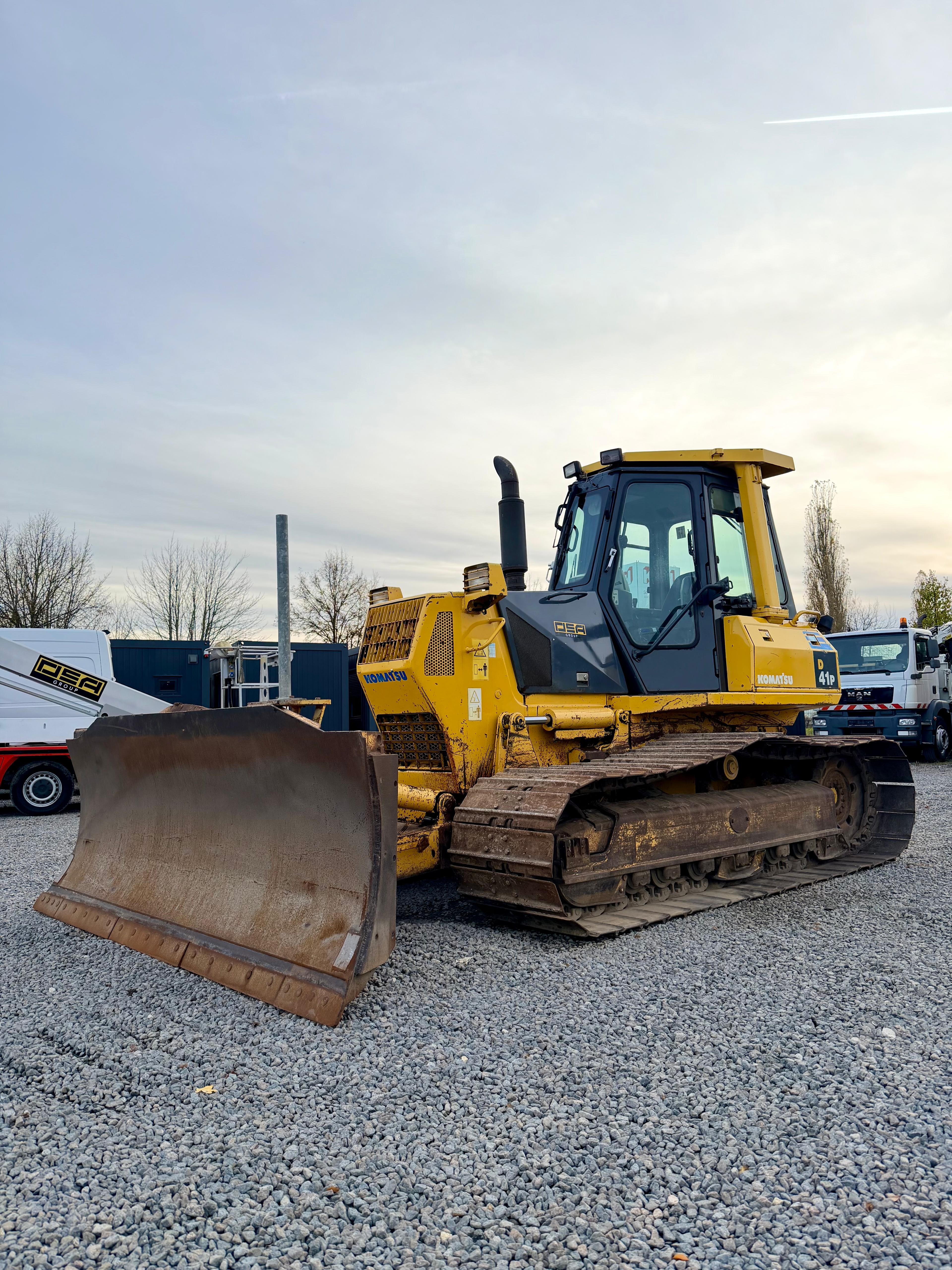 Gebraucht Komatsu D41P-6**6-Wegeschild**Klimaanlage**