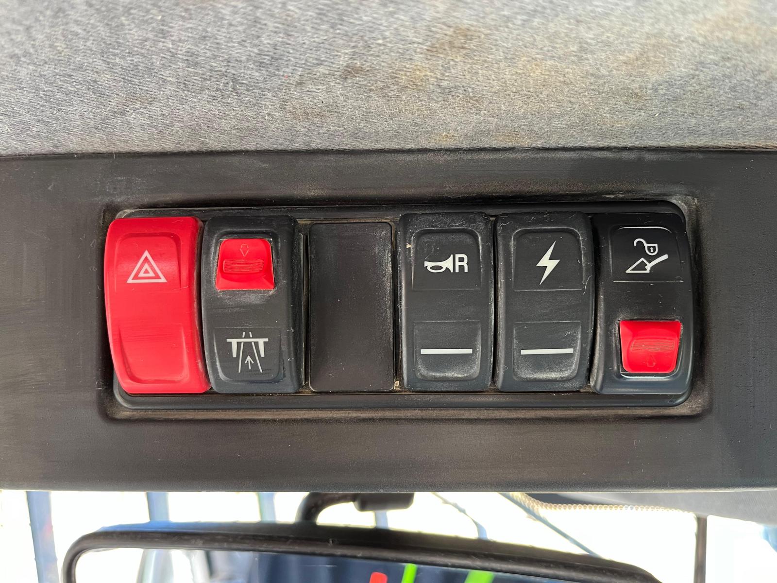 Gebraucht Liebherr L556 X-Power *5.040 h* inkl. Schaufel und Gabel