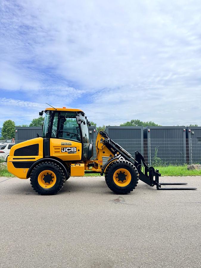 JCB 407 SV**NEU**ab 915€/mtl.