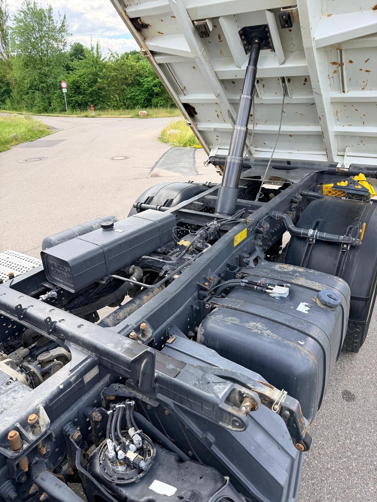 Gebraucht Mercedes-Benz Arocs 1830 4x4**88.989 km**