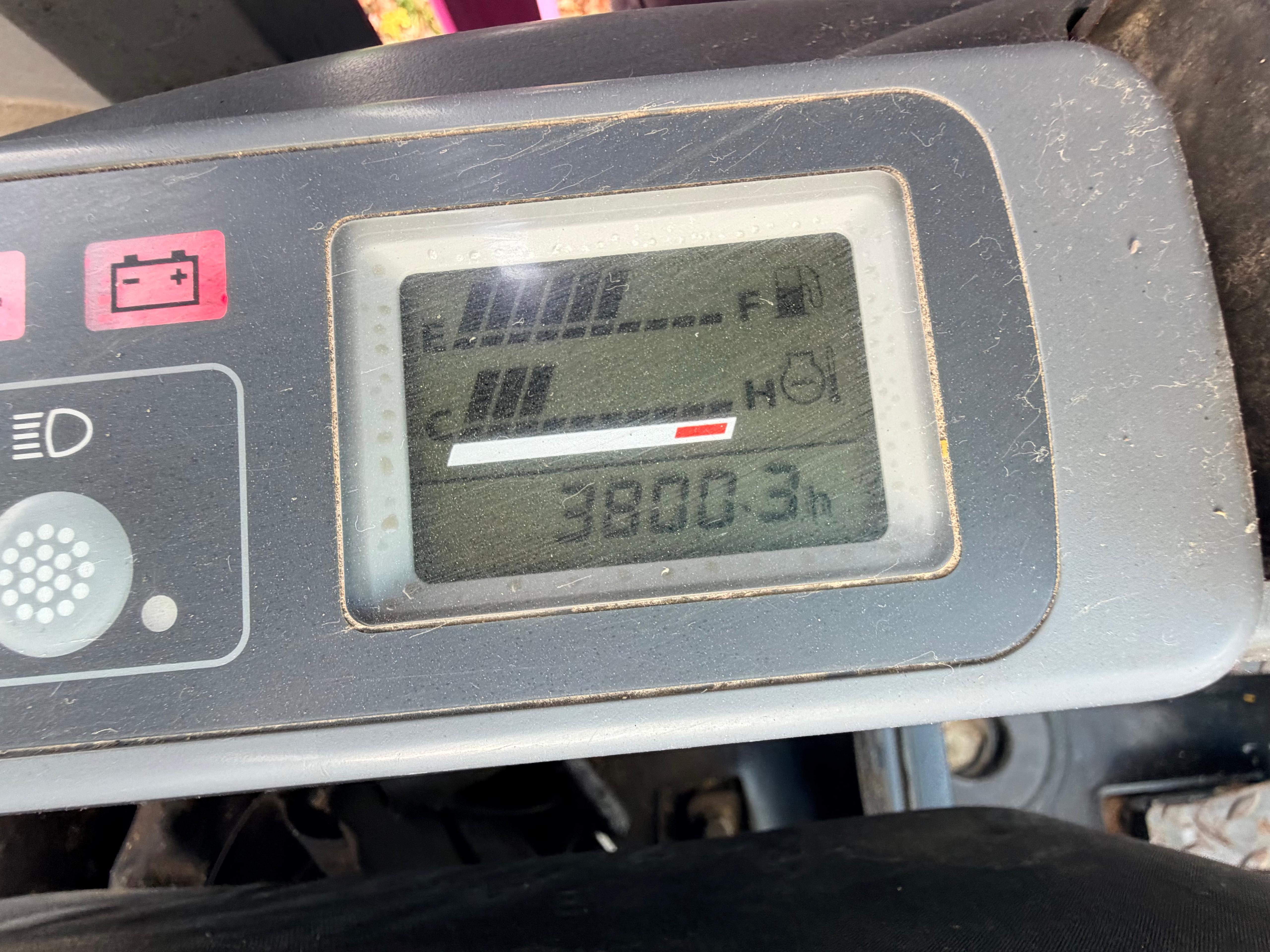 Gebraucht HITACHI Zaxis 18 inkl. Humusschaufel