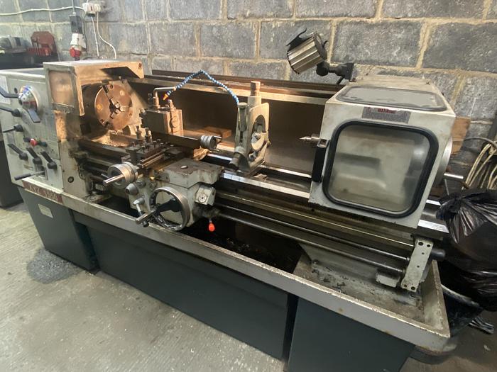 Used XYZ CR 1550 Manual Lathe