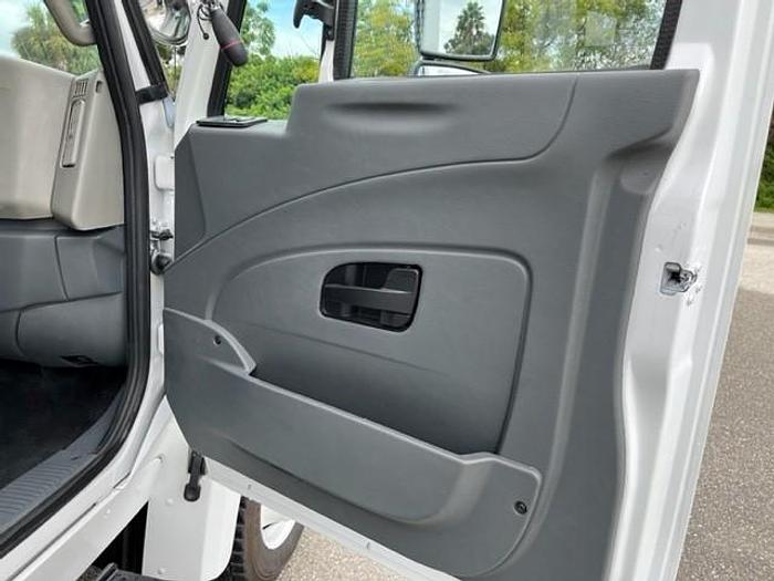 Used 2015 International Terra Starr 4x4 Reg Cab Utility