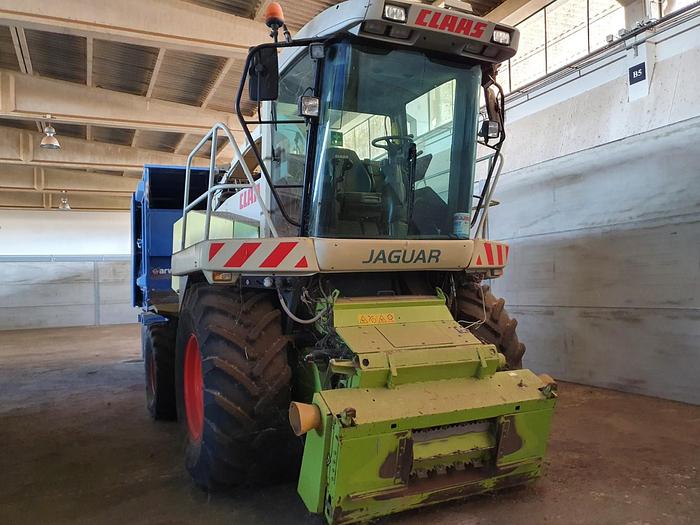 Used 2006 Claas Jaguar 830