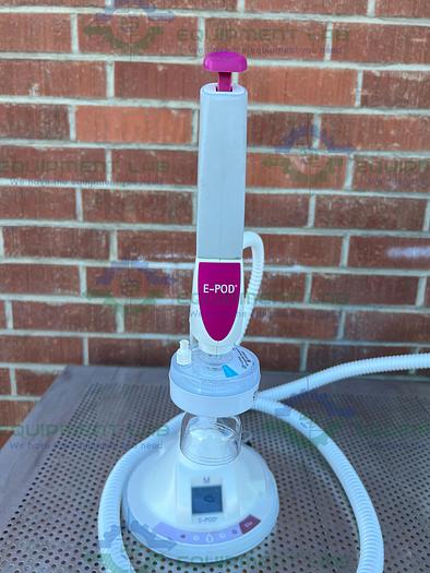 Used Millipore  Elix Advantage 15  Water Purifying System w/ E-POD, 30L PE Tank