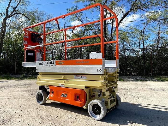 Used 2013 JLG 1930ES for Sale in Joliet, Illinois