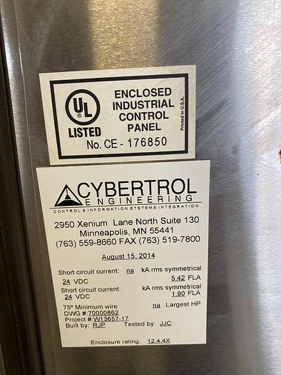 Used Saginaw  SCE-30EL2412SSST 30" x 24" x 12" Stainless Steel Sloped Top Enclosure 4x