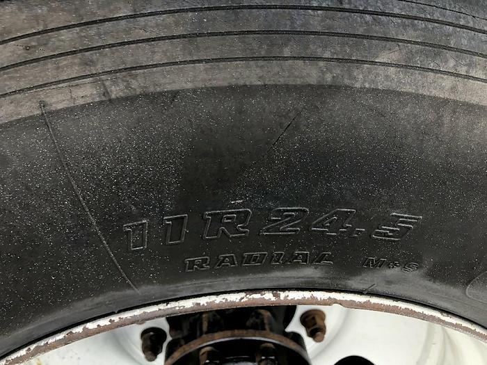 Used 2004 Mack CV713