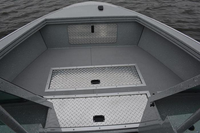 2026 Smoker Craft Pro Sportsman 1872 DC