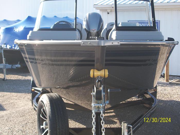 Used 2025 Starcraft Delta 188 DC