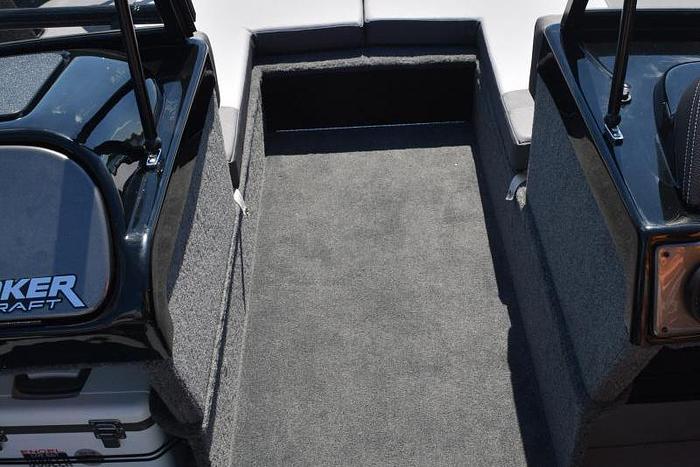 2026 Smoker Craft Adventurer 188 FS