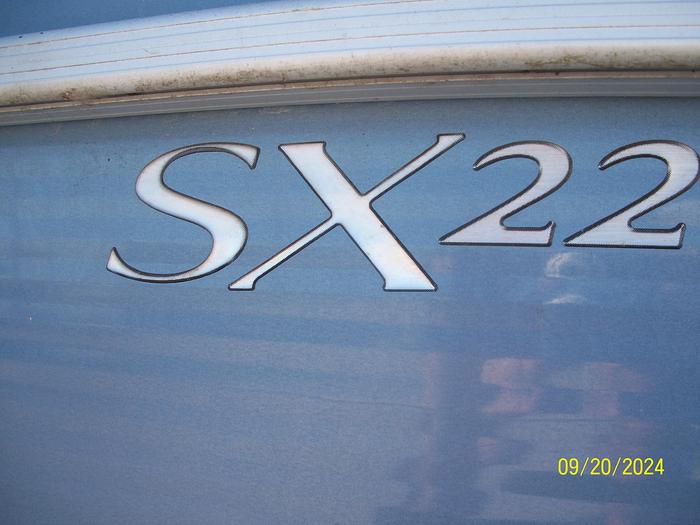 Used 2016 Bennington 22 SS