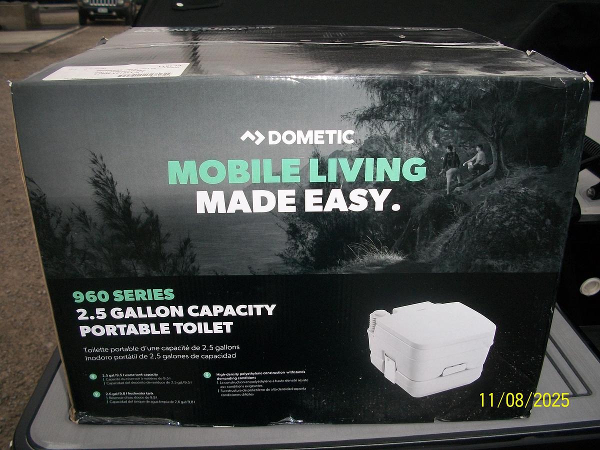 Used Starcraft SVX 211 OB Deckboat