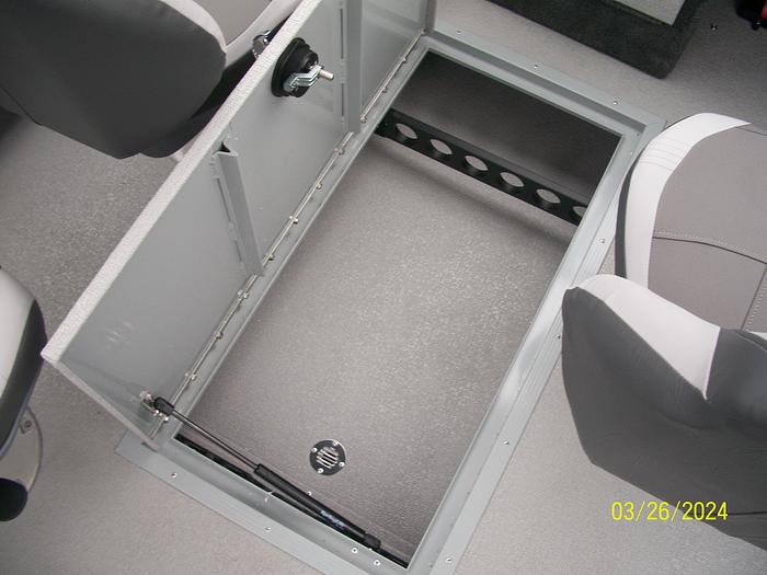 2024 Starcraft Renegade 168 DC