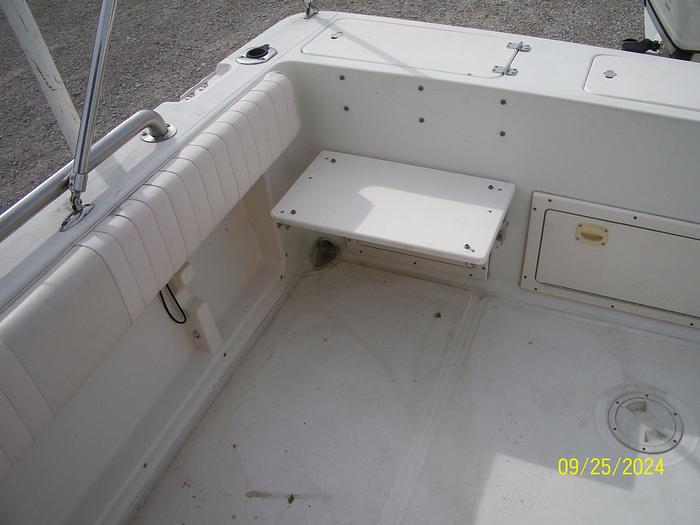 Used 2004 Hydra-Sports 230 Seahorse WA