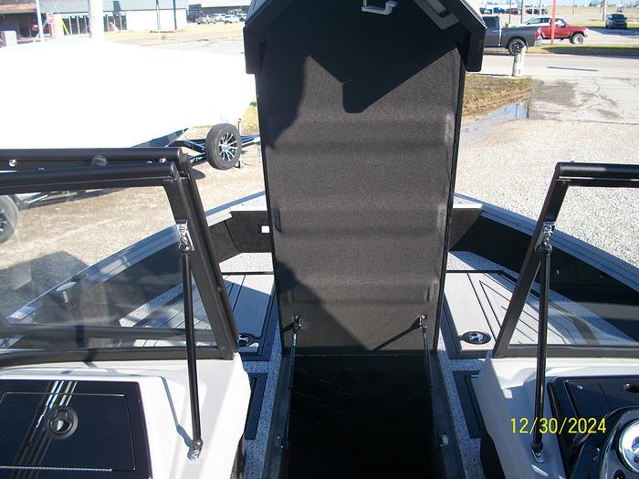 Used 2025 Starcraft Delta 188 DC