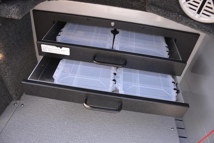 2026 Smoker Craft Adventurer 188 DC