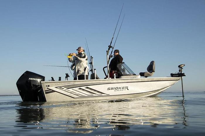 2026 Smoker Craft Pro Angler XL 182