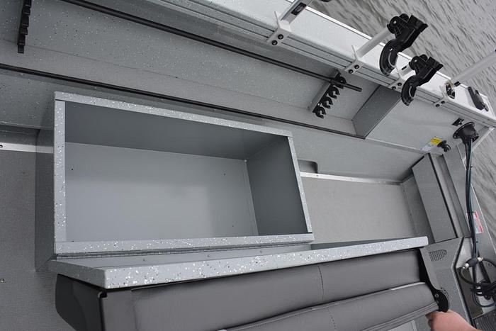 2026 Smoker Craft Pro Sportsman 1872 DC