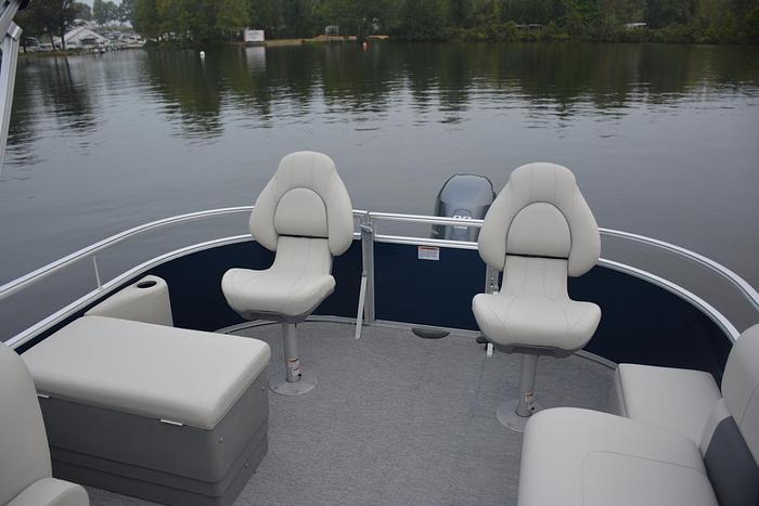 2026 SunChaser Vista 20 Fish