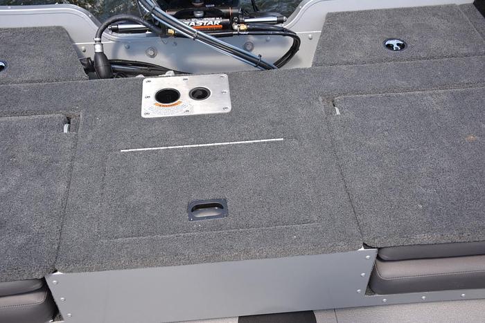 2026 Smoker Craft Adventurer 188 FS