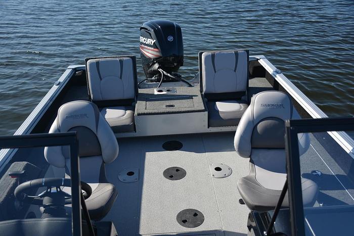 2026 Smoker Craft Adventurer 178 FS