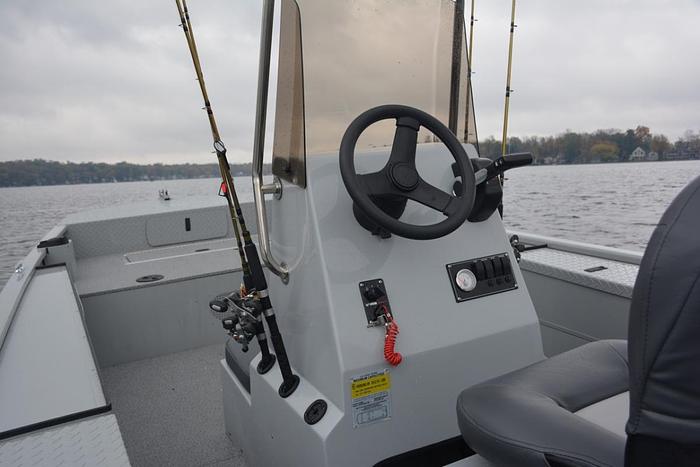 2026 Smoker Craft Pro Sportsman 1872 CC