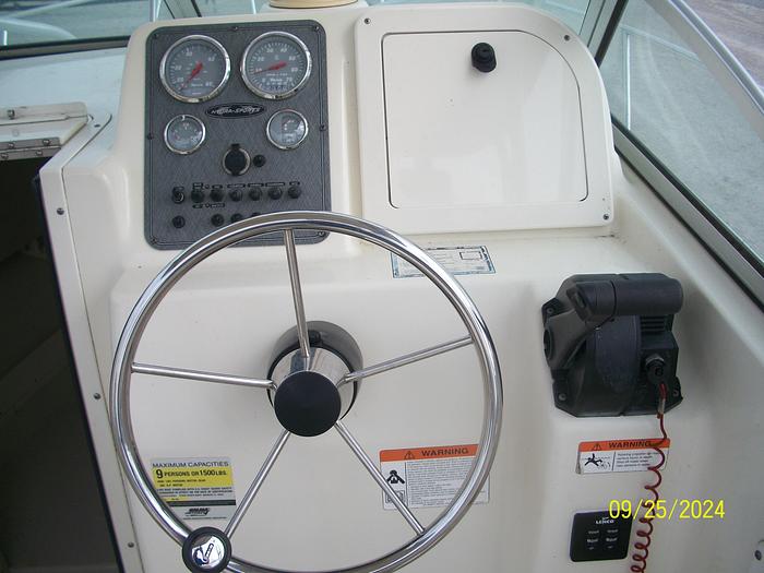 Used 2004 Hydra-Sports 230 Seahorse WA